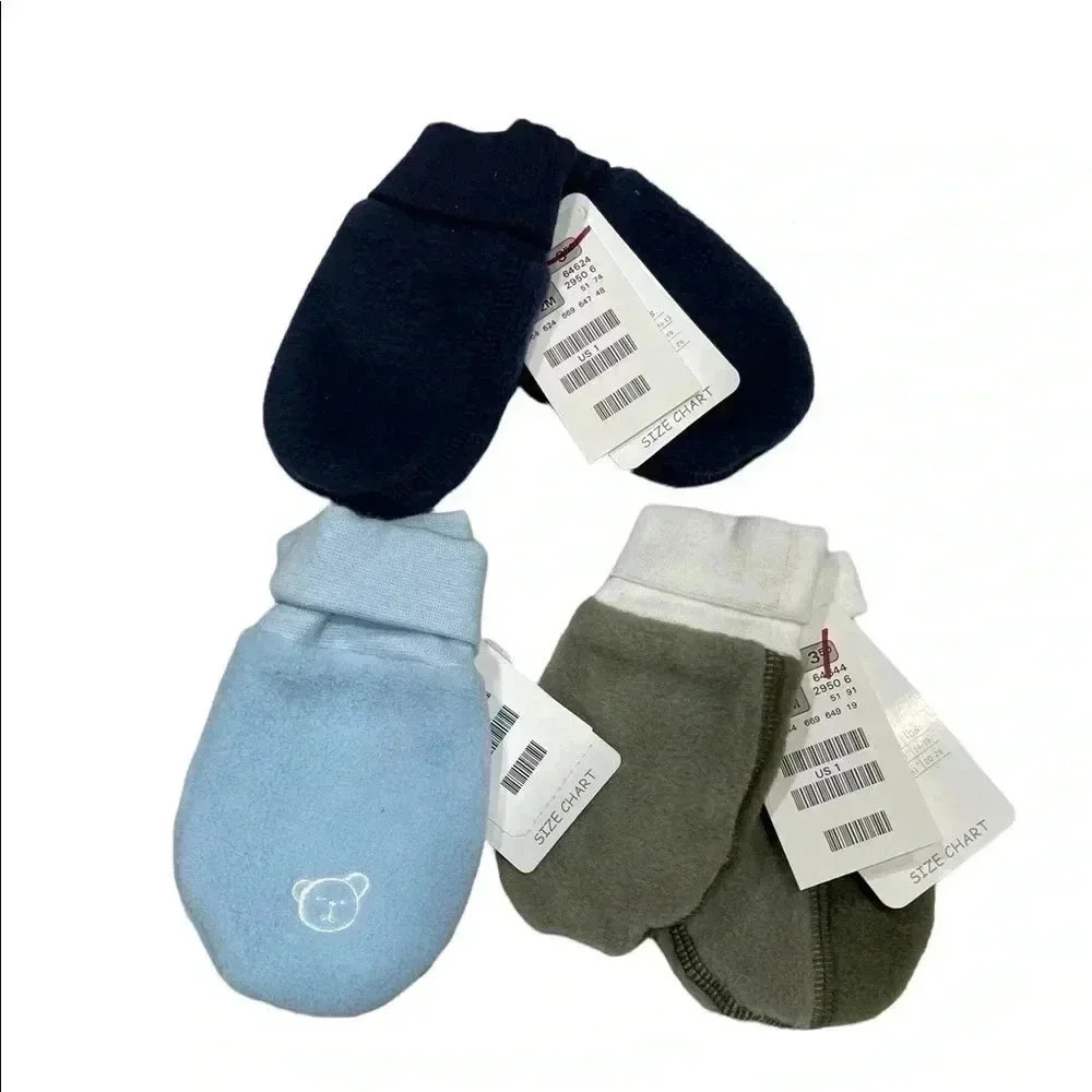 H&M set of 3 mittens blue, green and navy 6-12M
